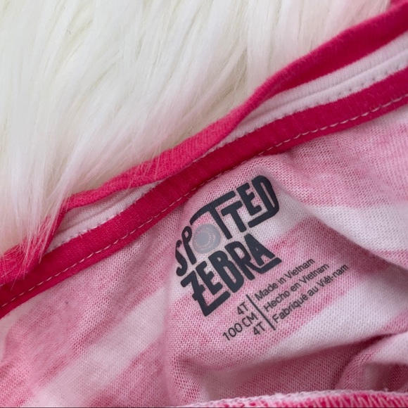 Tank top bundle - 4T - stripes/flowers/solids - Picture 8 of 10